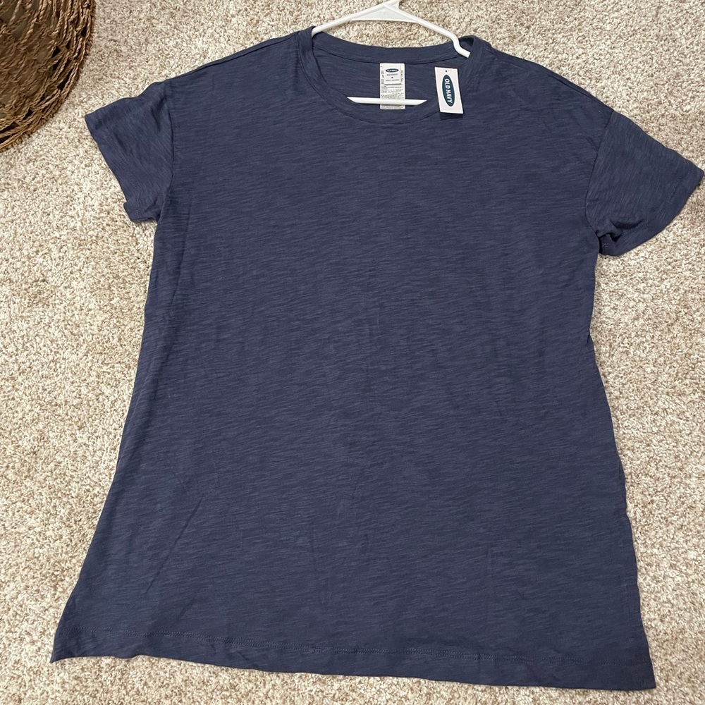 Old Navy navy blue nursing and maternity t-shirt